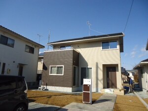 川中島町原貸家外観写真