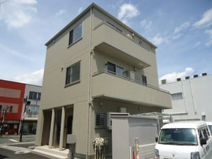 トリニティ外観写真