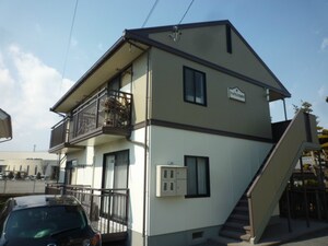 フレグランスひがのW外観写真