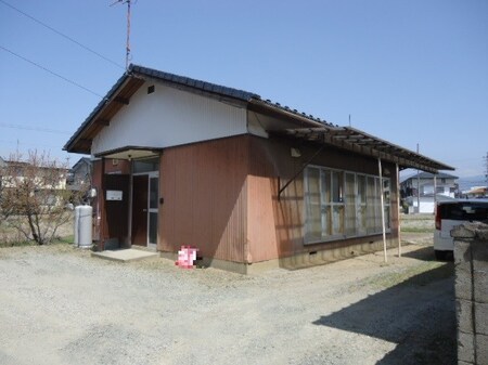 川中島町原貸住宅B外観写真