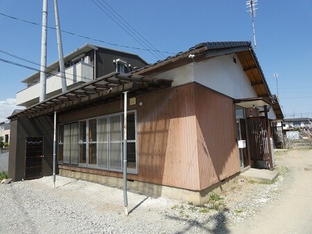 川中島町原貸住宅C外観写真