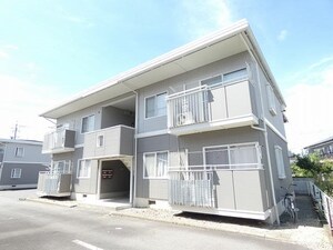 メイプル宮坂II外観写真