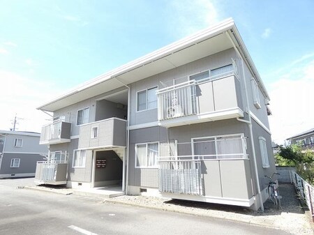 メイプル宮坂II外観写真