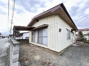 坂口貸家（青木島乙）　西外観写真