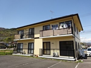 王地ハイツA棟外観写真