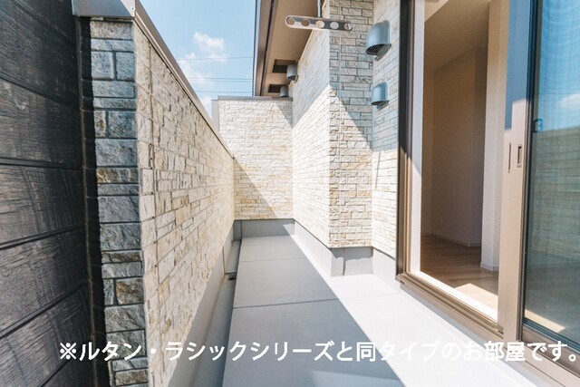 物件内観写真8　(バルコニー)