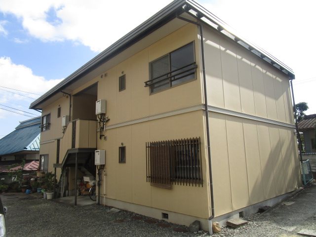 タウニィやまきＢ棟