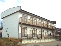 篠ノ井線 松本駅 2階建 築38年の外観写真