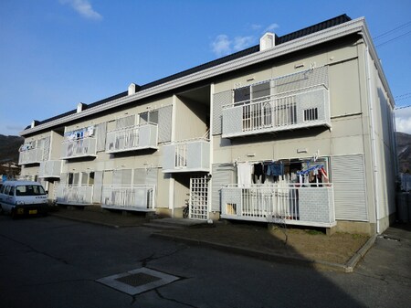 小松パレス外観写真