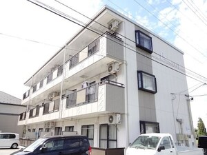 リンピアルネッサ外観写真