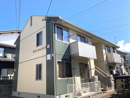 ヴィラシャンテA外観写真