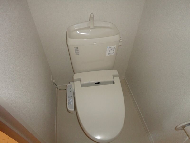 物件内観写真2　(類似物件の画像です。)