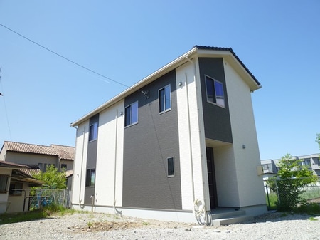 横田1丁目住宅外観写真