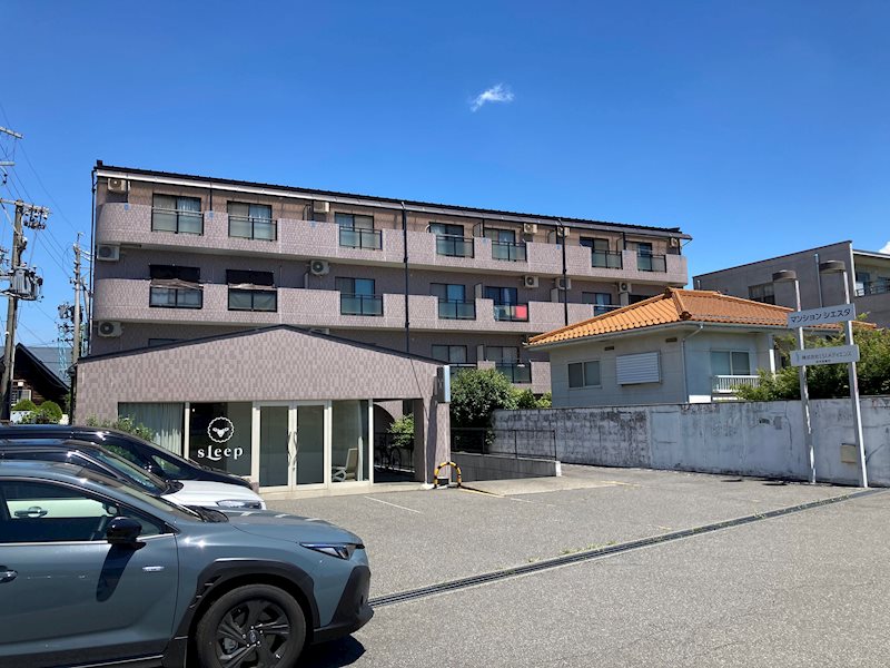 マンションシエスタ