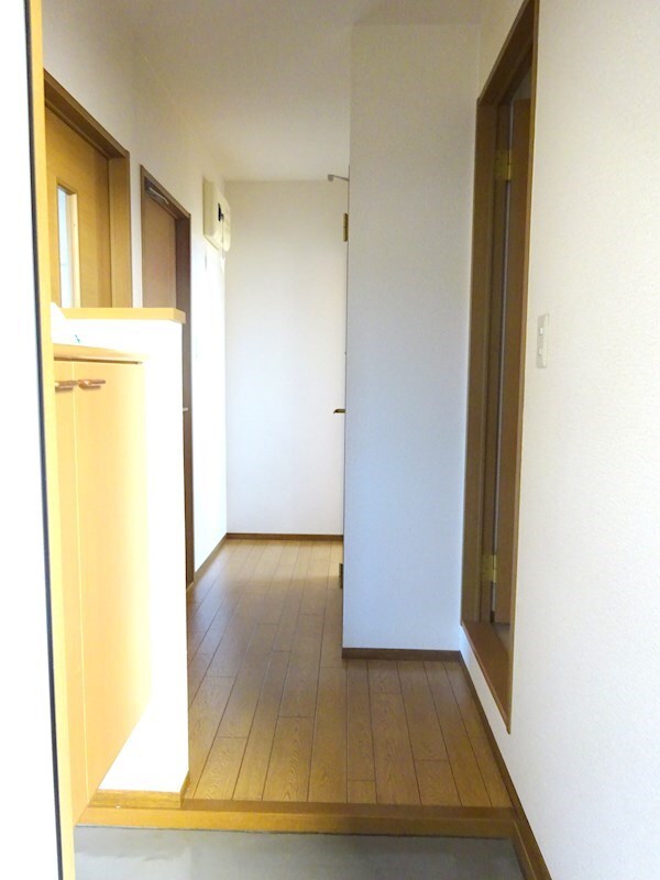 物件内観写真16　(写真は202号室です（参考）)