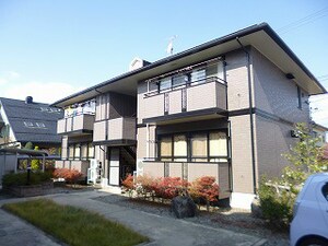 ファミールカルミアＣ棟外観写真