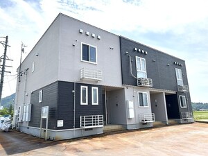 フォーピュアーIII外観写真