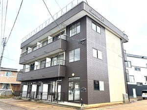 エクセレンスZ1外観写真
