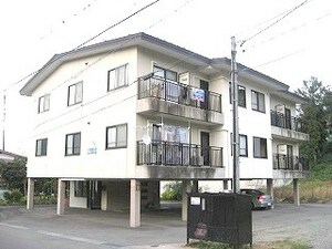 サンベルティ的場外観写真