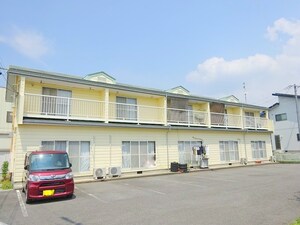 ハイツセイシェル外観写真