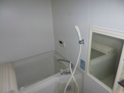 物件内観写真5　(写真は101号室です（参考）)