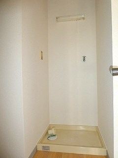 物件内観写真12　(写真は1-E号室です（参考)