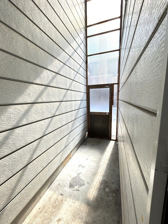 物件内観写真36　(物置)