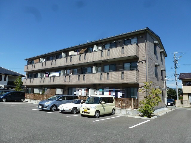 ラフレイシル