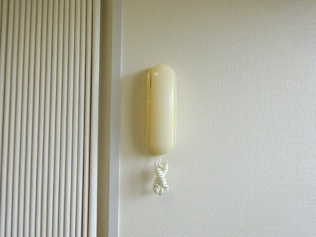 物件内観写真2　(写真は201号室です。（参考）)