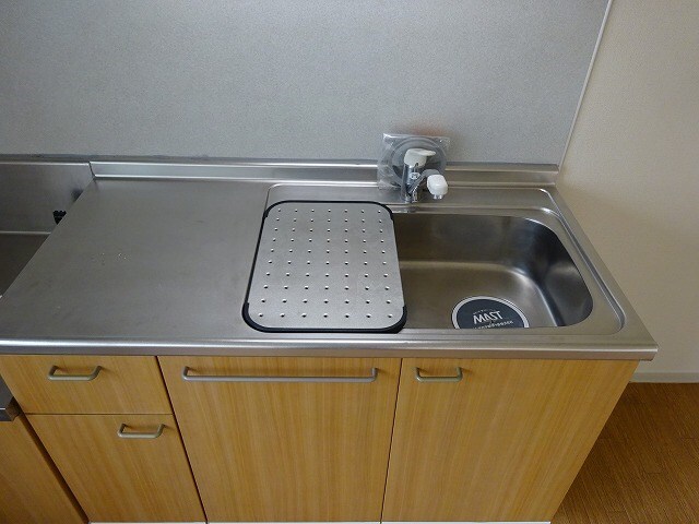 物件内観写真18　(写真は201号室です。（参考）)