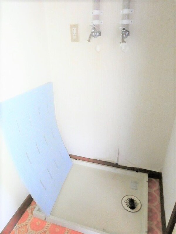 その他(洗濯機置き場写真は202号室です（参考）)