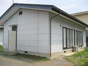 栄貸家B棟外観写真