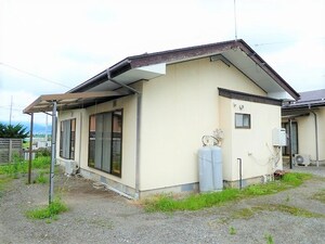 万屋ハイツB棟外観写真