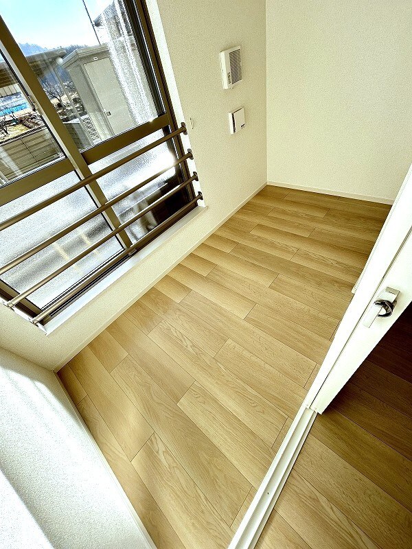 物件内観写真9　(サンルーム)