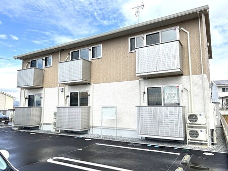 トリシア小山W外観写真