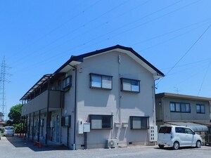 ハイツ大林外観写真