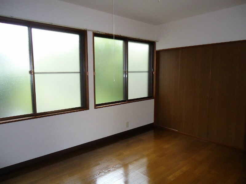 物件内観写真4　(別のお部屋の写真です)