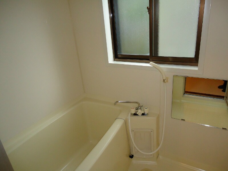 物件内観写真5　(別のお部屋の写真です)