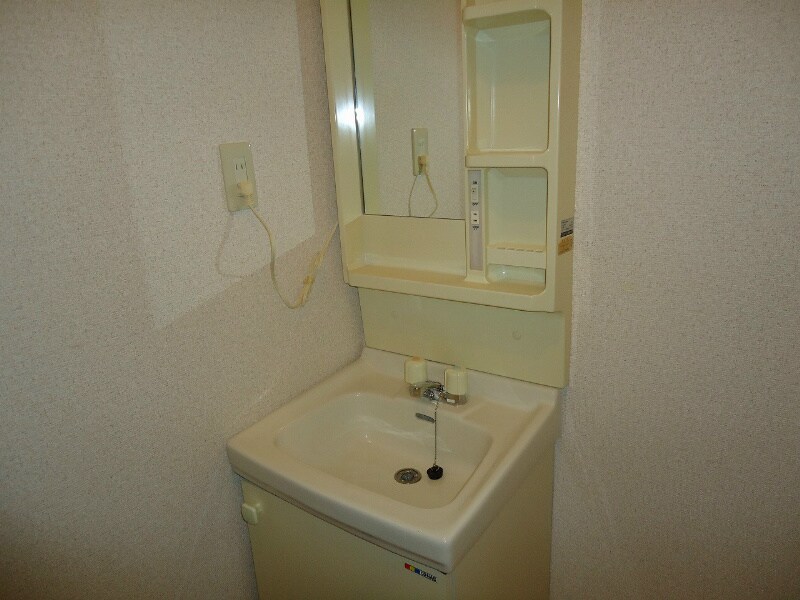 物件内観写真8　(別のお部屋の写真です)