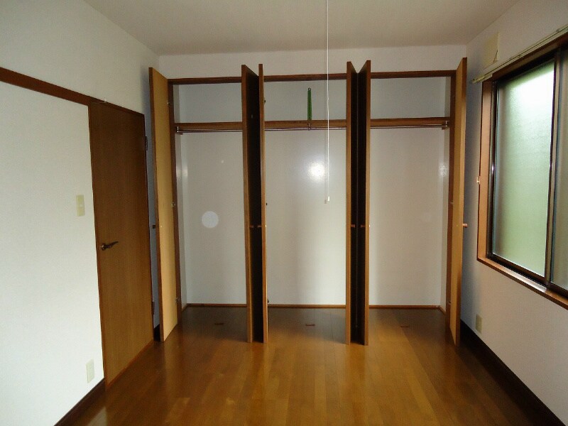 物件内観写真9　(別のお部屋の写真です)