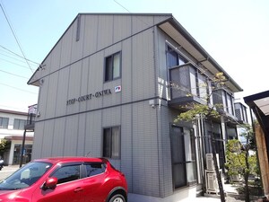 ＳＴＥＰ ＣＯＵＲＴ ＯＮＩＷＡ外観写真