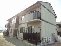 大糸線 信濃常盤駅 2階建 築25年の外観写真