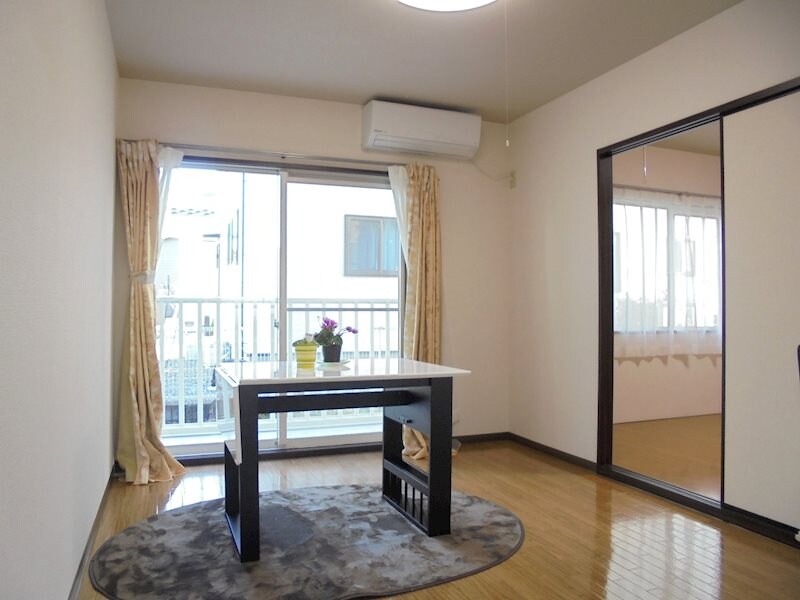 物件内観写真4　(家具等は付属しておりません。)