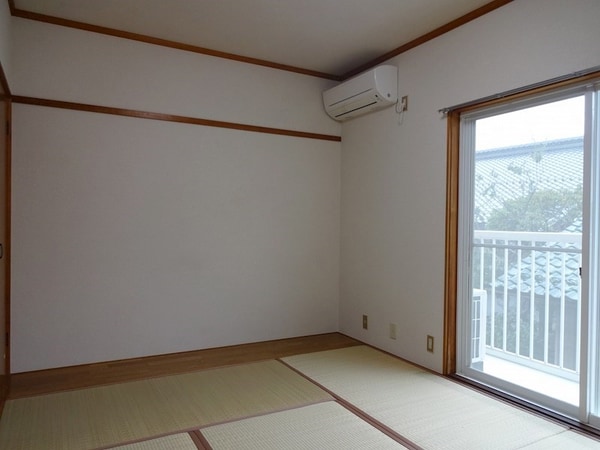 ベッドルーム(別のお部屋の写真です。)