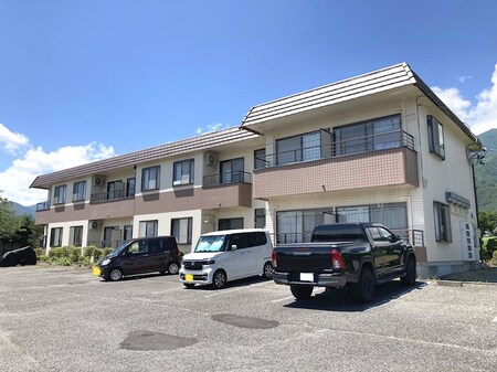 ハイツリッチ外観写真