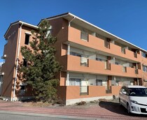 ビレッジ青島の外観写真