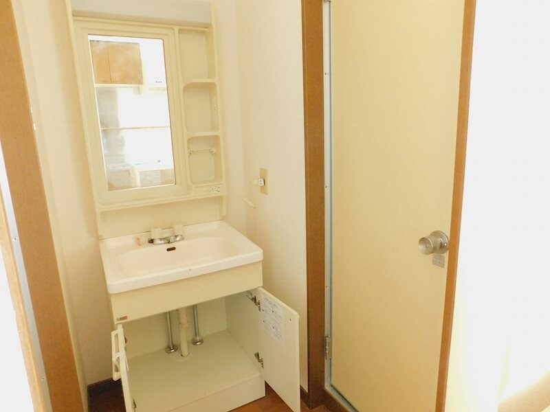 物件内観写真9　(別のお部屋の写真です。)