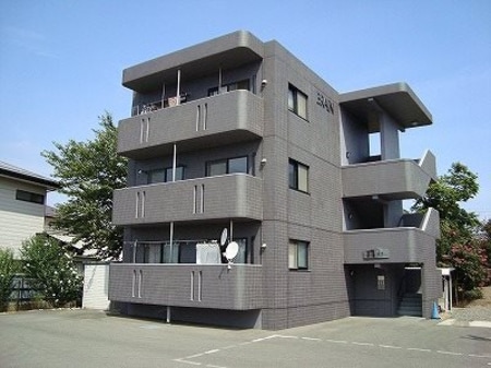 マンション常念１号館外観写真