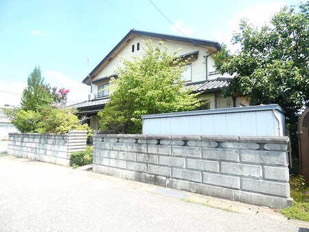 島内M貸家外観写真