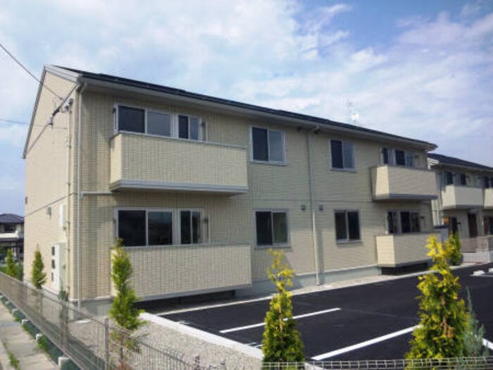ＡＬＩＣＥ　ＢＥＬＬ　ＣＯＵＲＴ　Ｂ